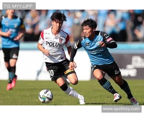 川绮前锋迎战鹿岛鹿角决战绿茵场展现足球魅力与激情